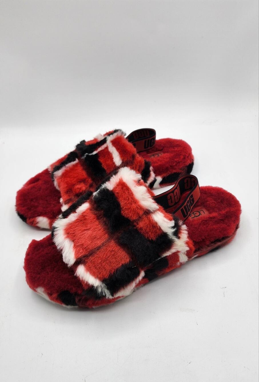 UGG Fluff Yeah Slide Slippers Plaid Punk Red Black White 1131630K Sz 6 Youth